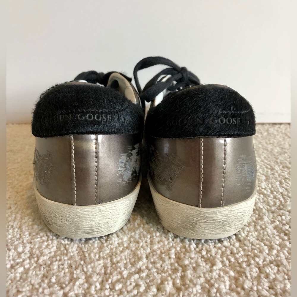 Golden Goose Super Star Sneakers. Black, white and gold. Size 38. Lightly worn. - Picture 11 of 16